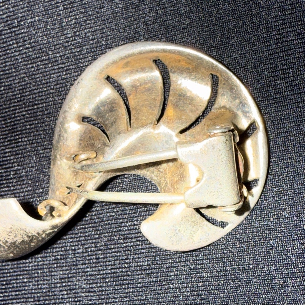 Vintage Gold and Silver Brooch Collection vintage needs repair - Picture 10 of 12